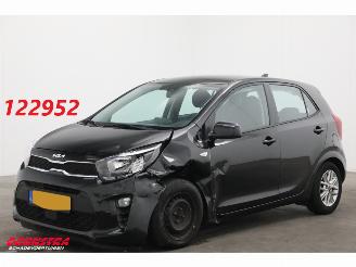 Schadeauto Kia Picanto 1.0 DPi DynamicLine Cruise Airco Camera Apple Carplay/Androidauto 2023/12