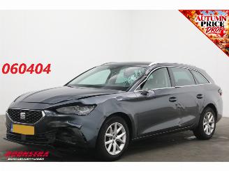 skadebil auto Seat Leon Sportstourer 1.5 TSI Style Launch Edition ACC Navi Virtual Apple/Android Camera PDC Clima 2021/2