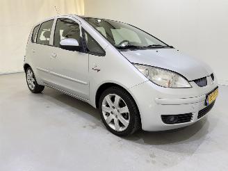 krockskadad bil auto Mitsubishi Colt 1.3 HeartbeatAirco 2006/6