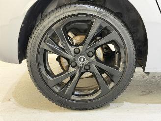 Opel Corsa HB 1.2 Turbo GS Line picture 18