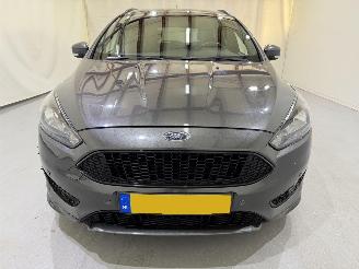 Ford Focus Wagon ST-Line 140 EcoBoost picture 28