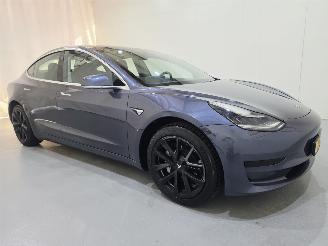 skadebil auto Tesla Model 3 Standard range Plus RWD  Bjr.2020 2020/8