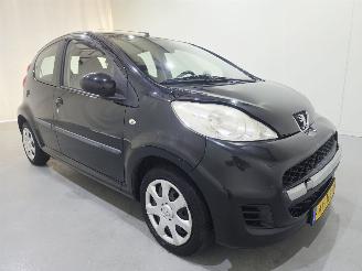 škoda osobní automobily Peugeot 107 1.0-12V Blue Lease 5Drs 50Kw 2012/1