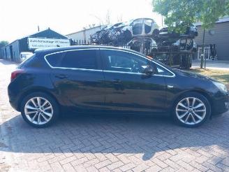 Opel Astra Astra J (PC6/PD6/PE6/PF6), Hatchback 5-drs, 2009 / 2015 1.6 Turbo 16V picture 8