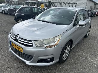 Damaged car Citroën C4 1.6 VTI  Tendance  ( LPG G3 ) 2011/3