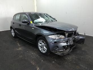 demontáž osobní automobily BMW 1-serie  2006/1