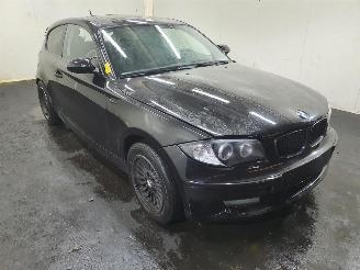 disassembly passenger cars BMW 1-serie  2007/1