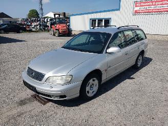disassembly passenger cars Opel Omega B 2.2 16V Zilver Z147 Onderdelen Y22XE Motor 2000/10