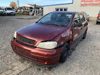Coche siniestrado Opel Astra Rood Z549 F13 3.74 Bak X16SZR Motor 1999/1