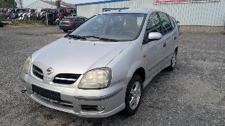 Coche siniestrado Nissan Almera 1.8 2005/9