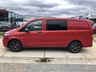 Schade bestelwagen Mercedes Vito 111CDI Sport Lang Dubb Cab Comfort E5 2016/6