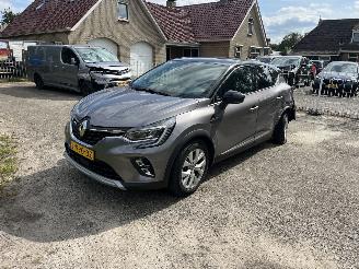  Renault Captur E-TECH PLUG-IN HYBRID weinig km !! 2021/5