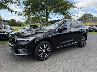 Coche accidentado Volvo Xc-60 R-design / AWD / T6 / Plug-in Hybrid / Panorama dak / 186 KW 2023/2