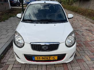 Unfallwagen Kia Picanto 1.1 R-SPORT 2010/10