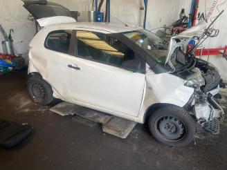 Salvage car Citroën C1 C1, Hatchback, 2014 / 2021 1.0 Vti 68 12V 2017