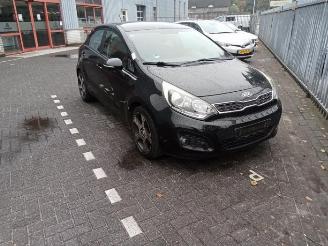 demontáž osobní automobily Kia Rio Rio III (UB), Hatchback, 2011 / 2017 1.2 CVVT 16V 2011/11