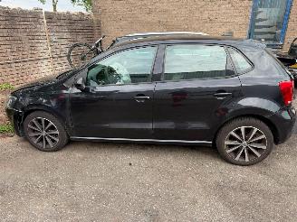 Voiture accidenté Volkswagen Polo Volkswagen Polo 1.6 TDI Comfortline 2010/1