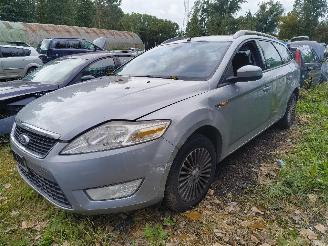 Unfallwagen Ford Mondeo Mondeo Wagon 1.6-16V Trend 2008/1