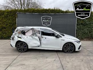 Auto da rottamare Volkswagen Golf Golf VIII (CD1), Hatchback, 2019 2.0 TSI R 16V 4Motion 2021/3