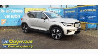 rozbiórka samochody osobowe Volvo XC40 XC40 (XZ), SUV, 2017 Single Motor Extended Range 82 kWh 2024/4