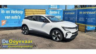 Auto da rottamare Renault Mégane E-Tech Megane E-Tech (RCB), SUV, 2021 40 kWh 2023/12
