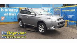 demontáž osobní automobily Mitsubishi Outlander Outlander (GF/GG), SUV, 2012 / 2022 2.0 16V PHEV 4x4 2014/10