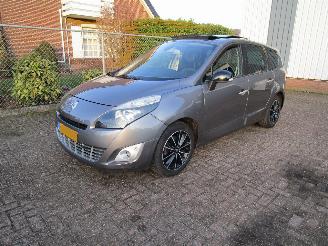 Schadeauto Renault Grand-scenic 1.4 TCE Camera Navi Nw APK 2012/3