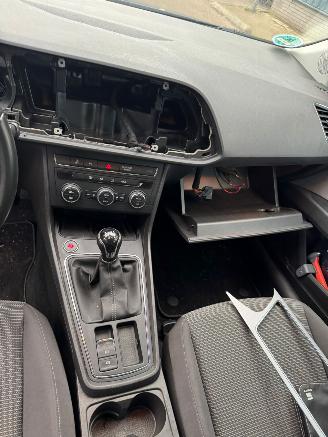 Seat Leon ST 1.0 EcoTSI Style Business Intense picture 10