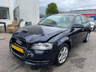skadebil auto Audi A3 Sportback 1.4 TFSI Attraction Pro Line Business 2010/10