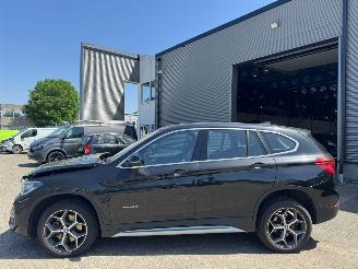 damaged passenger cars BMW X1 sDrive20i AUTOMAAT 2016/1