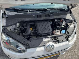Volkswagen Up! 1.0 easy up! BlueMotion picture 7