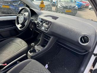 Volkswagen Up! 1.0 easy up! BlueMotion picture 11