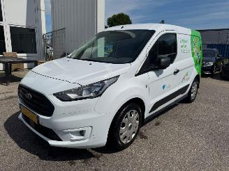 uszkodzony samochody ciężarowe Ford Transit Connect 1.5 AUTOMAAT EcoBlue L1 Trend 2021/3