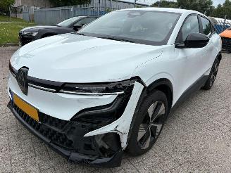 Avarii autoturisme Renault Mégane E-Tech EV60 Optimum Charge Equilibre 2023/7