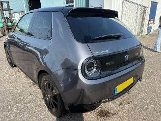 Honda e- 16\\ picture 3