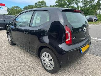 Volkswagen Up! 1.0 take up! BlueMotion picture 3