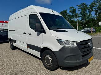 Mercedes Sprinter 211 1.9 CDI L2H2 FWD Functional picture 7