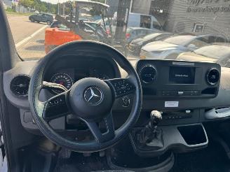 Mercedes Sprinter 211 1.9 CDI L2H2 FWD Functional picture 14