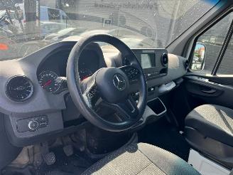 Mercedes Sprinter 211 1.9 CDI L2H2 FWD Functional picture 13