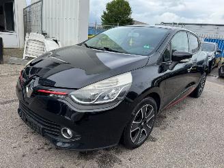 Unfallwagen Renault Clio 0.9 TCe Expression 2013/9