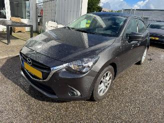 Auto incidentate Mazda 2 1.5 Skyactiv-G Dynamic 2017/6