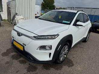 krockskadad bil auto Hyundai Kona EV Limited 64 kWh 2020/12