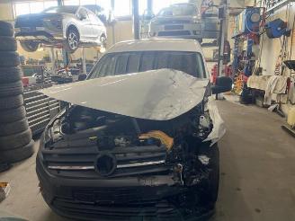 Coche siniestrado Volkswagen Caddy Caddy IV, Van, 2015 2.0 TDI 75 2018/8