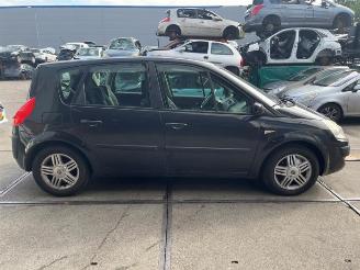 Autoverwertung Renault Mégane Scénic Scenic II (JM), MPV, 2003 / 2009 1.6 16V 2008/9