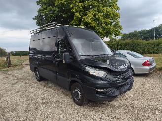 Unfall Kfz Van Iveco Daily Daily 3.0 180 pk automaat 2019/9