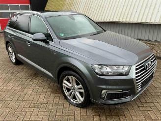 Coche siniestrado Audi Q7 Q7 (4MB/4MG), SUV, 2015 3.0 TDI V6 24V e-tron plug-in hybrid 2016/12