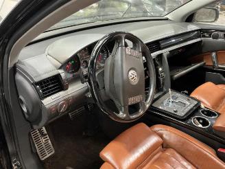 Volkswagen Phaeton Phaeton (3D), Sedan, 2002 / 2016 3.0 V6 TDI 24V 4Motion picture 20
