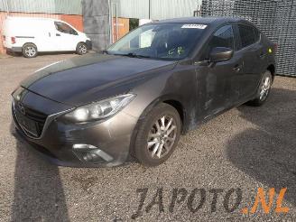 Vrakbiler auto Mazda 3 3 (BM/BN), Sedan, 2013 / 2019 2.2 SkyActiv-D 150 16V 2014/1
