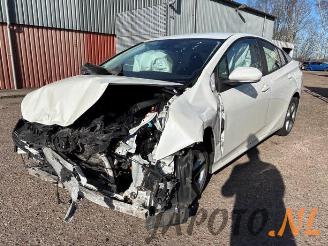 Salvage car Toyota Prius Prius (ZVW5), Hatchback, 2015 / 2022 1.8 16V Hybrid 2019/4