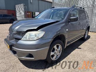 Sloopauto Mitsubishi Outlander Outlander (CU), SUV, 2001 / 2007 2.0 16V 4x2 2006/7